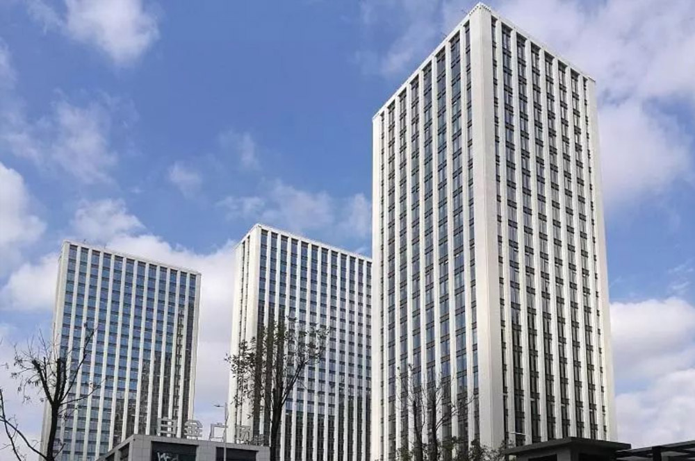 青島·白金廣場